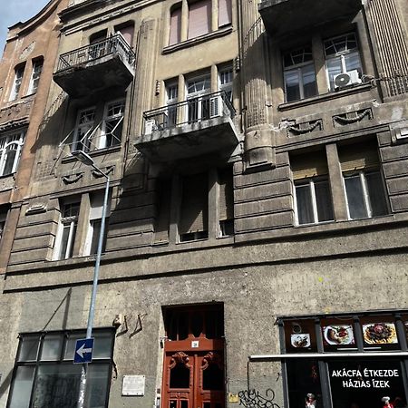 A+ Budapest Downtown Apartments Akacfa Εξωτερικό φωτογραφία