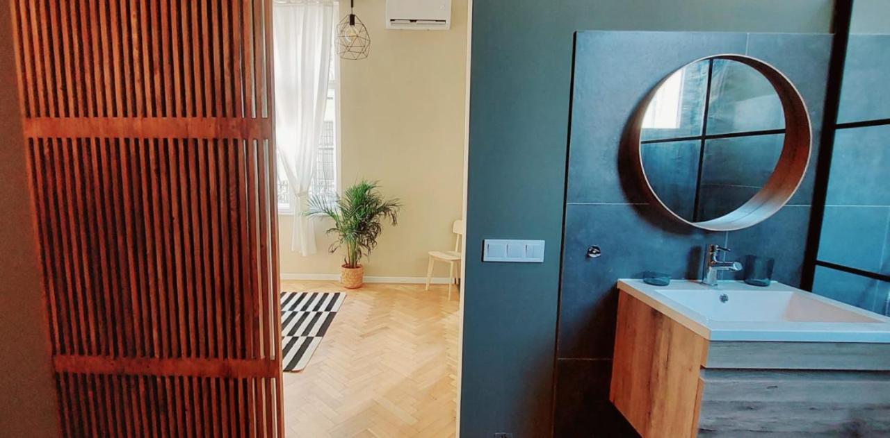 A+ Budapest Downtown Apartments Akacfa Εξωτερικό φωτογραφία