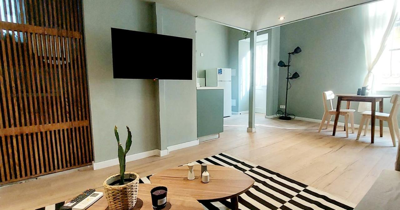 A+ Budapest Downtown Apartments Akacfa Εξωτερικό φωτογραφία