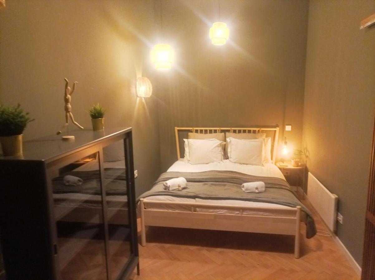 A+ Budapest Downtown Apartments Akacfa Εξωτερικό φωτογραφία